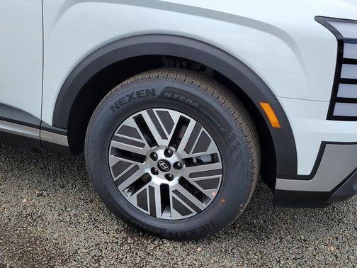 Creamy White Pearl 2026 Hyundai Palisade Hybrid SEL 7P