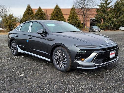 2026 Hyundai SONATA Hybrid SE