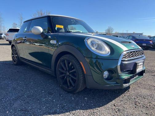 2016 MINI Hardtop Cooper S