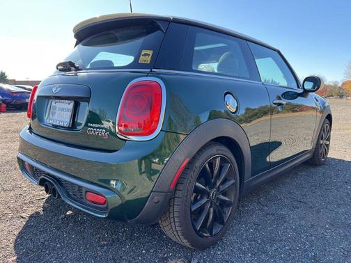 2016 MINI Hardtop Cooper S