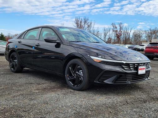 2026 Hyundai ELANTRA Sport