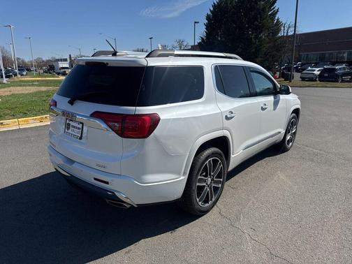 2018 GMC Acadia Denali