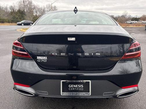 2025 Genesis G70 2.5T RWD