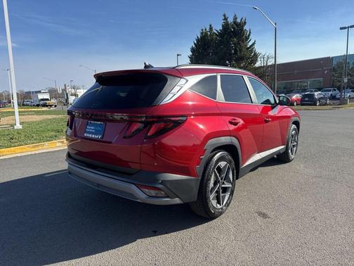 2025 Hyundai TUCSON SEL