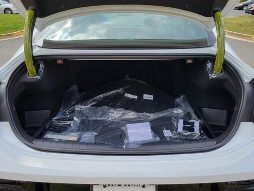 2026 Hyundai SONATA SEL