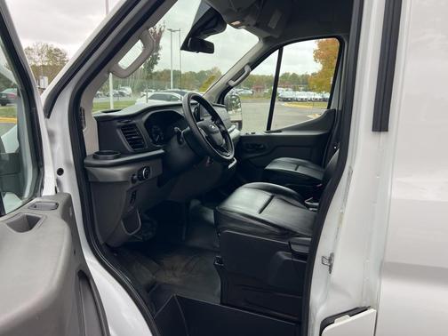 2021 Ford Transit-250 Base