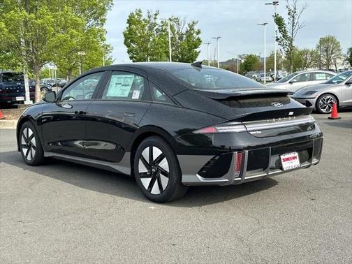 2025 Hyundai IONIQ 6 SE