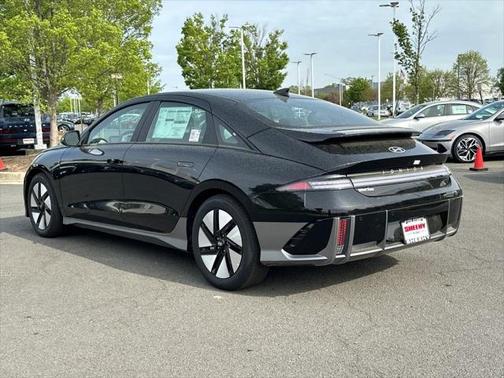 2025 Hyundai IONIQ 6 SE
