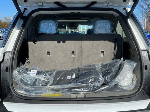 2026 Hyundai PALISADE SEL Premium 8P