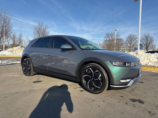 2023 Hyundai IONIQ 5 SE