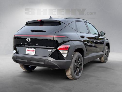 Abyss Black Pearl 2027 Hyundai KONA SEL Sport