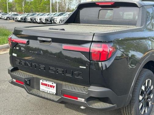 2025 Hyundai SANTA CRUZ SEL Activity