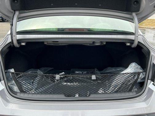 2026 Hyundai ELANTRA HEV Limited