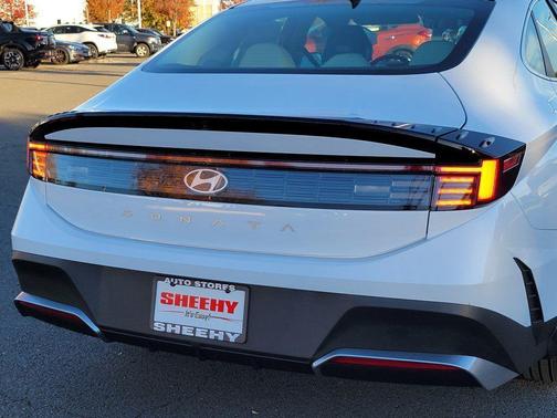 2026 Hyundai SONATA SE