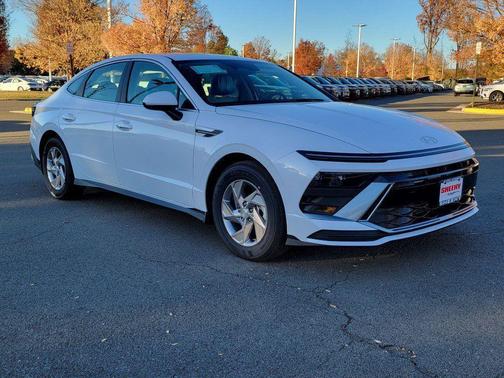 2026 Hyundai SONATA SE