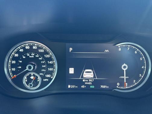 2025 Genesis G70 2.5T AWD