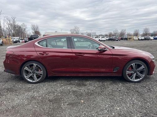 2025 Genesis G70 2.5T AWD