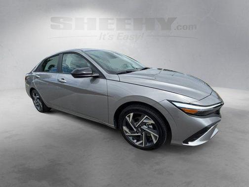Fluid Metal 2025 Hyundai ELANTRA HEV SEL Sport