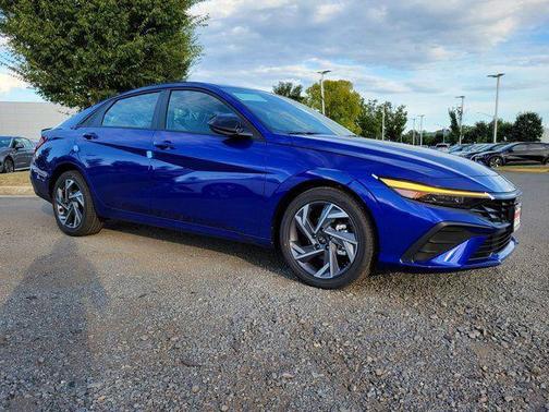 2025 Hyundai ELANTRA Sport