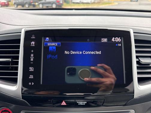 Modern Steel Metallic 2018 Honda Pilot EX