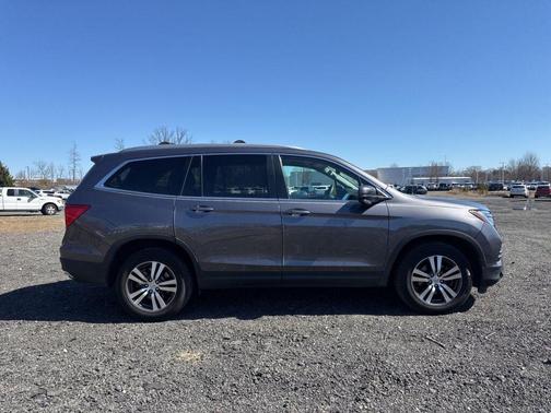 2018 Honda Pilot EX