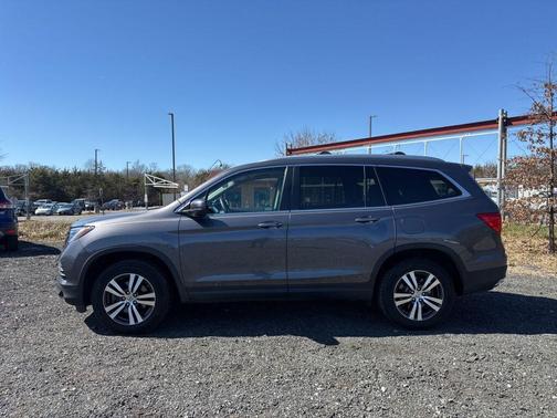 2018 Honda Pilot EX