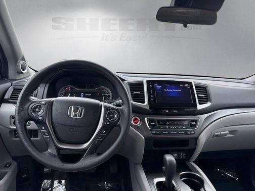 Modern Steel Metallic 2018 Honda Pilot EX