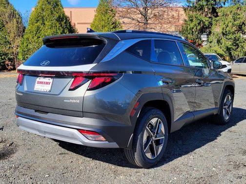 2026 Hyundai TUCSON Hybrid SEL