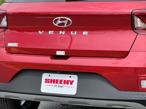 2025 Hyundai VENUE Limited