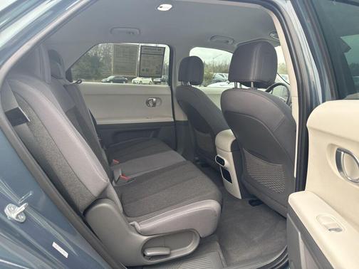 2023 Hyundai IONIQ 5 SE