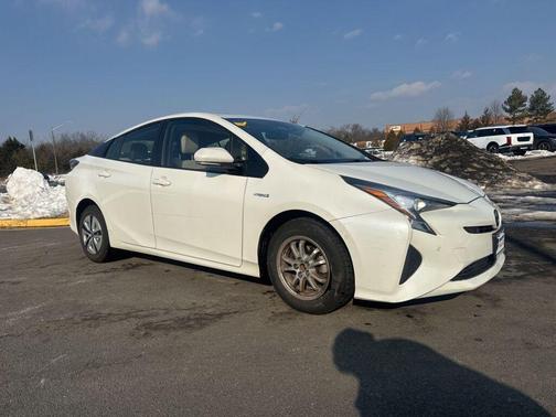 2016 Toyota Prius Four