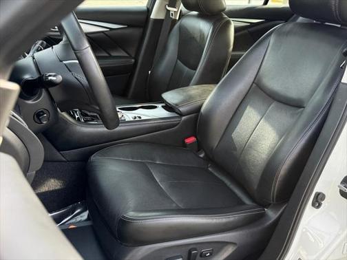 2022 INFINITI Q50 3.0t LUXE