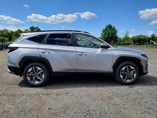 Shimmering Silver 2026 Hyundai TUCSON Hybrid SEL Convenience