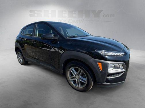 Ultra Black 2020 Hyundai KONA SE