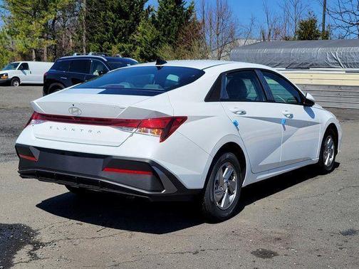 Serenity White 2026 Hyundai ELANTRA SE