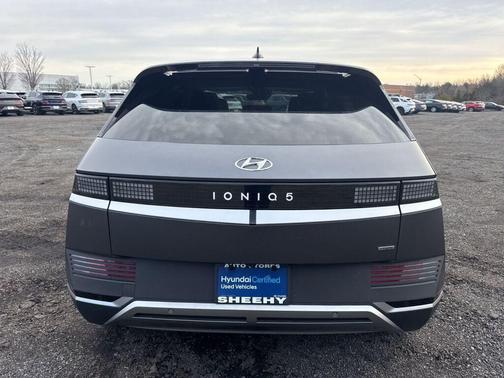 2024 Hyundai IONIQ 5 SEL