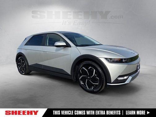 Gravity Gold (Matte Gold) 2023 Hyundai IONIQ 5 SEL