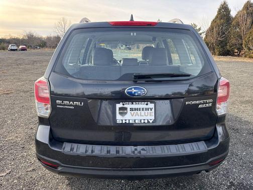 2017 Subaru Forester 2.5i