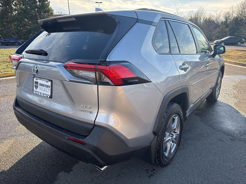 2023 Toyota RAV4 Hybrid XLE