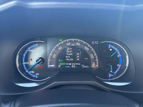 2023 Toyota RAV4 Hybrid XLE