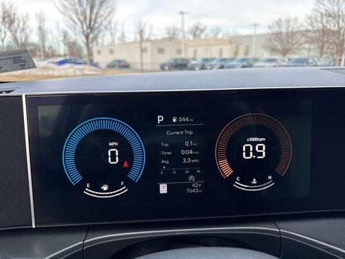 2025 Hyundai SANTA FE SE