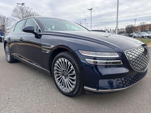 2023 Genesis Electrified G80 Base