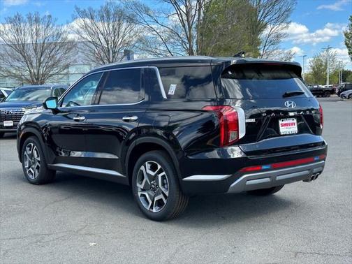 2025 Hyundai PALISADE SEL Premium