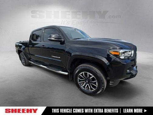 Midnight Black Metallic 2022 Toyota Tacoma TRD Sport
