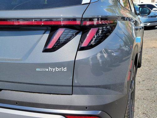 Ecotronic Gray 2026 Hyundai TUCSON Hybrid Limited