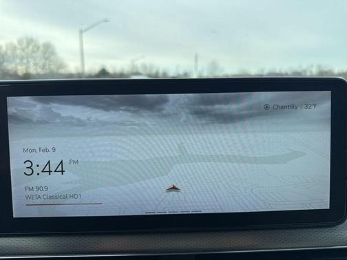 2024 Genesis GV60 Advanced AWD