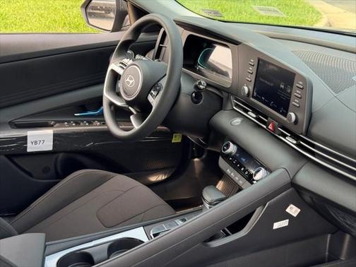 2025 Hyundai ELANTRA HEV Blue