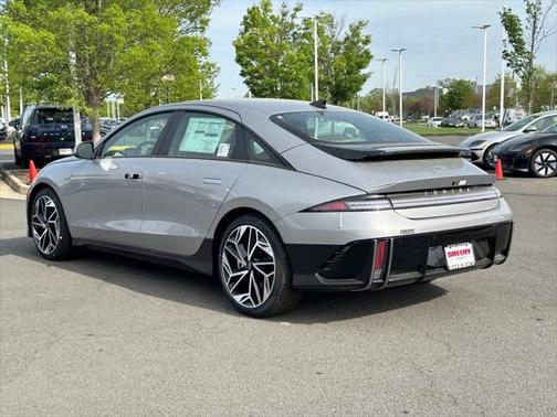2025 Hyundai IONIQ 6 SE