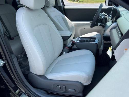 2025 Hyundai IONIQ 5 Limited