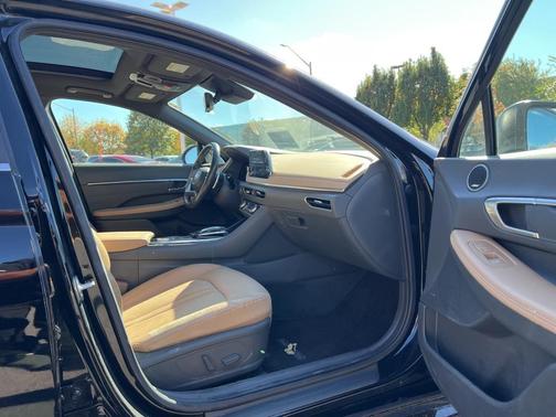 2023 Hyundai SONATA Limited
